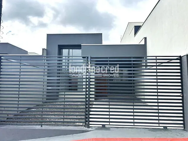 Casa com 160m² 3 quartos e 2 banheiros, à venda, no bairro Colinas em Londrina
