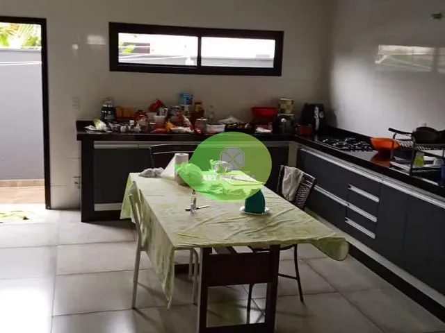 Casa com 525m² 3 quartos e 4 banheiros, à venda, no bairro Condomínio Chácara Ondina em Sorocaba