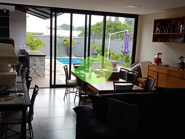 Casa com 525m² 3 quartos e 4 banheiros, à venda, no bairro Condomínio Chácara Ondina em Sorocaba