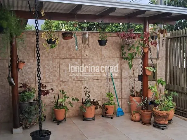 Casa com 128m² 3 quartos e 2 banheiros, à venda, no bairro Jardim Monte Sinai em Londrina