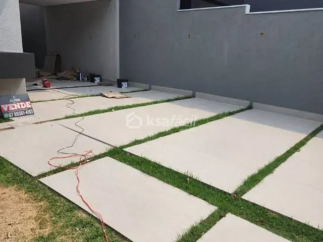Casa com 276m² 3 quartos e 3 banheiros, à venda, no bairro Rita Vieira em Campo Grande
