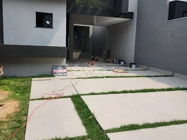 Casa com 276m² 3 quartos e 3 banheiros, à venda, no bairro Rita Vieira em Campo Grande