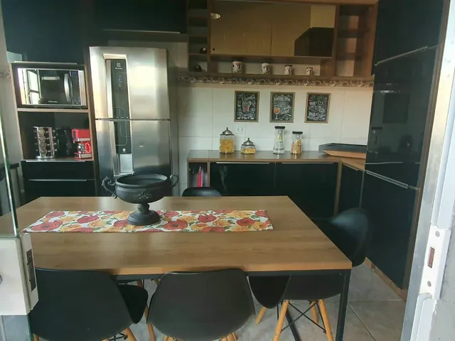 Casa com 213m² 2 quartos e 1 banheiro, à venda, no bairro Chácara São Silvestre em Taubaté