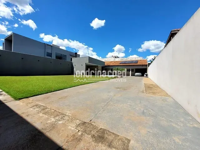 Casa com 525m² 2 quartos e 2 banheiros, à venda, no bairro Granville Parque Residencial em Londrina