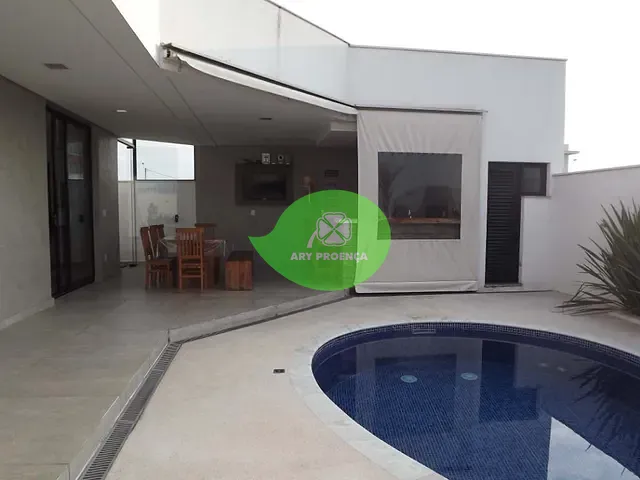 Casa com 300m² 3 quartos e 2 banheiros, à venda, no bairro Jardim Residencial Chácara Ondina em Votorantim