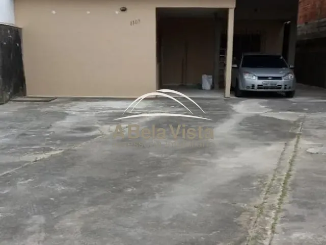 Casa com 260m² 2 quartos e 3 banheiros, à venda, no bairro Nova Itanhaém - Praia em Itanhaém