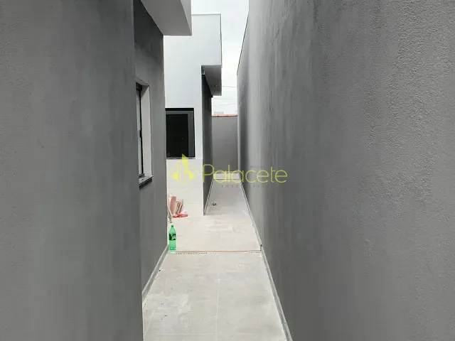 Casa com 125m² 2 quartos e 2 banheiros, à venda, no bairro Residencial e Comercial Portal dos Eucaliptos em Pindamonhangaba
