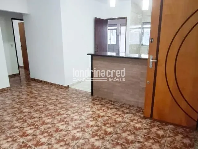 Casa com 250m² 2 quartos e 2 banheiros, à venda, no bairro Jardim Imagawa / Ouro Verde em Londrina