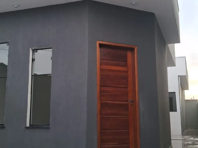 Casa com 125m² 2 quartos e 2 banheiros, à venda, no bairro Residencial e Comercial Portal dos Eucaliptos em Pindamonhangaba