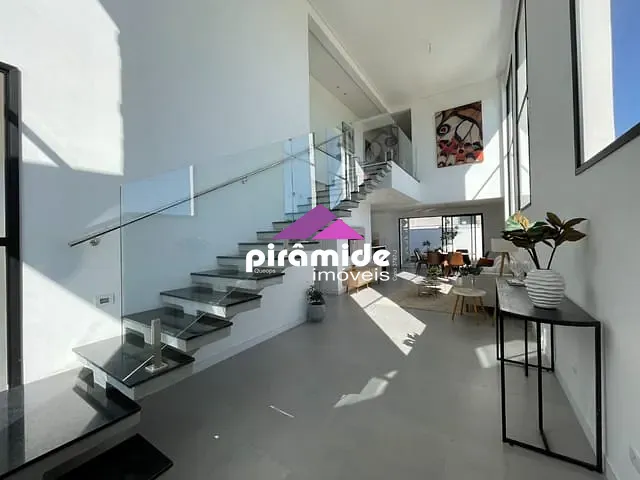 Casa com 250m² 4 quartos e 5 banheiros, à venda, no bairro Loteamento Fazenda Ronda em São José dos Campos