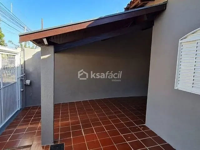 Casa com 330m² 4 quartos e 4 banheiros, à venda, no bairro Coophasul em Campo Grande