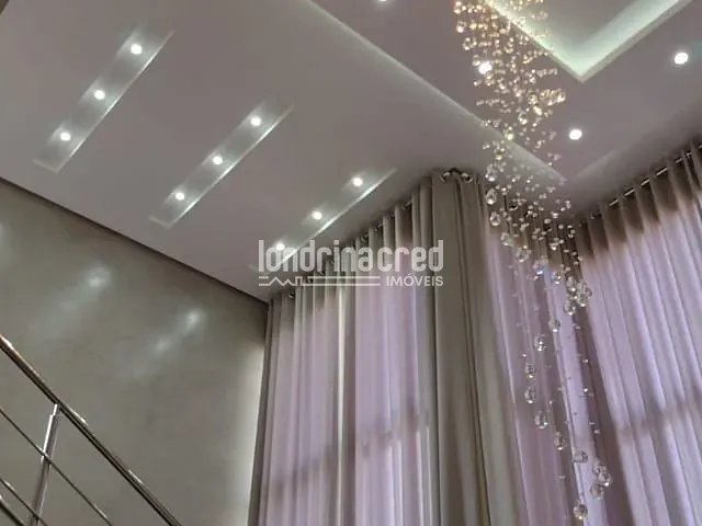 Casa com 269m² 5 quartos e 3 banheiros, à venda, no bairro CONDOMÍNIO MORADA DAS FLORES em Cambé