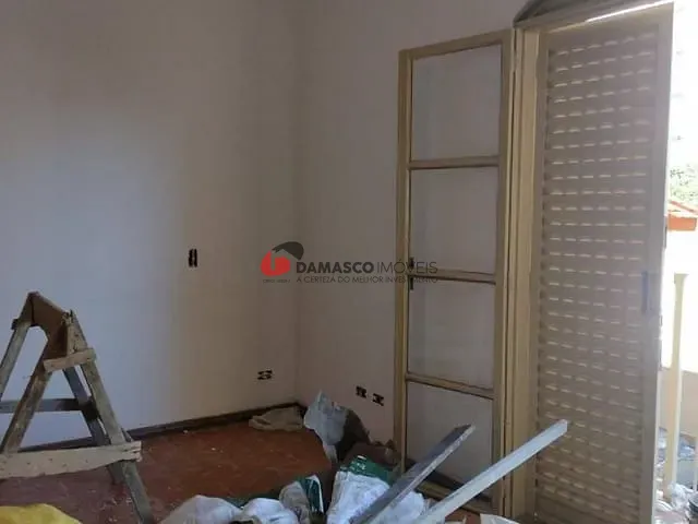 Casa com 50m² 1 quarto e 1 banheiro, para alugar, no bairro Olímpico em São Caetano do Sul