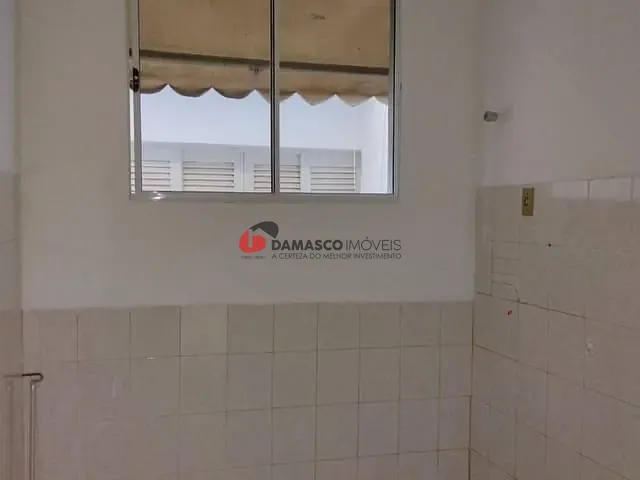 Casa com 50m² 1 quarto e 1 banheiro, para alugar, no bairro Olímpico em São Caetano do Sul