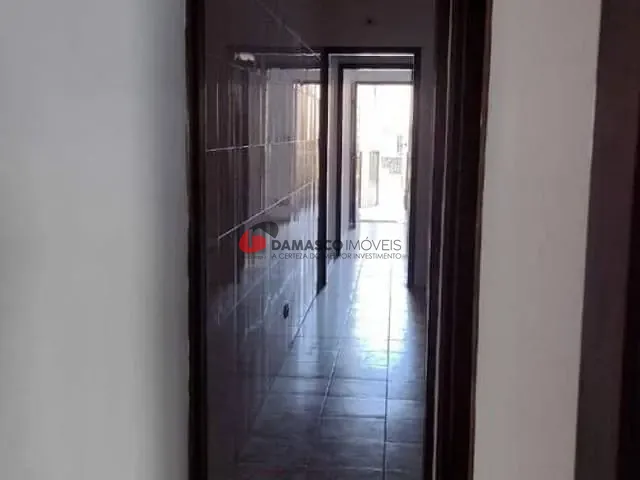 Casa com 50m² 1 quarto e 1 banheiro, para alugar, no bairro Olímpico em São Caetano do Sul