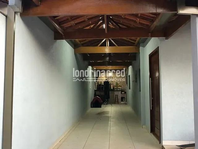 Casa 3 quartos e 2 banheiros, à venda, no bairro Ernani Moura Lima em Londrina