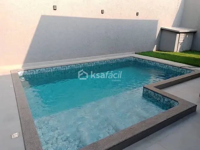 Casa com 250m² 3 quartos e 2 banheiros, à venda, no bairro Vila Jussara em Campo Grande