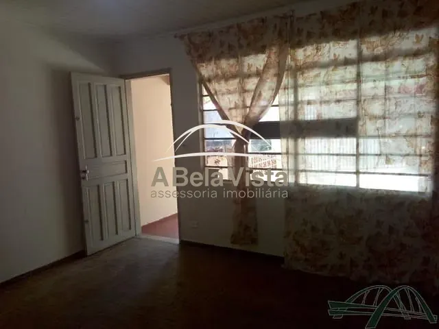 Casa com 250m² 2 quartos e 1 banheiro, à venda, no bairro Bela Vista em Osasco