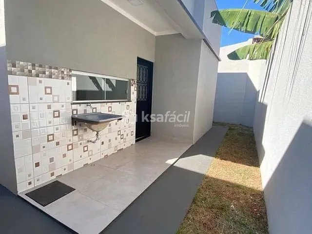 Casa com 144m² 2 quartos e 1 banheiro, à venda, no bairro Jardim Batistão em Campo Grande