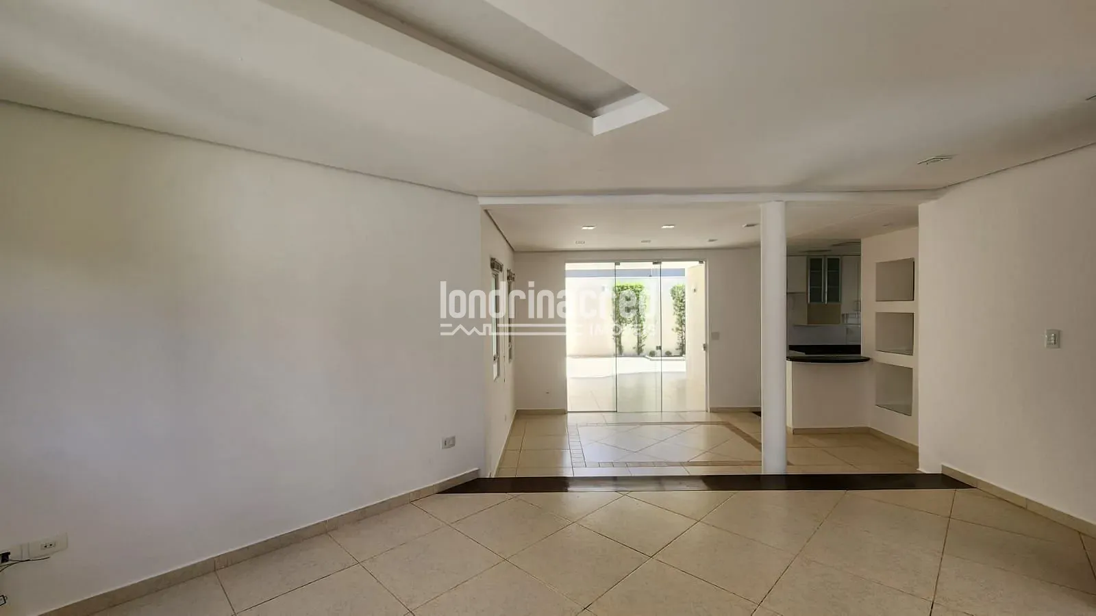 Casa, 3 quartos, 227 m² - Foto 4