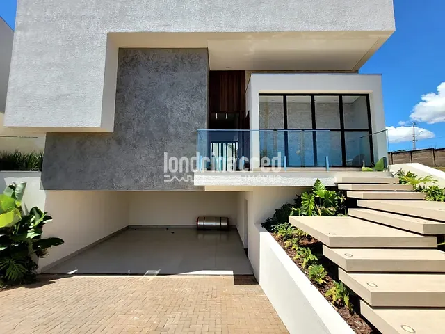Casa com 378m² 3 quartos e 5 banheiros, à venda, no bairro Condominio Bella Vitta em Londrina