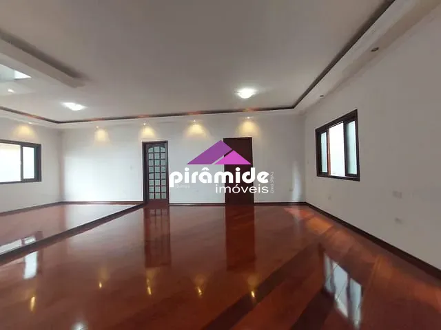 Casa com 250m² 3 quartos e 4 banheiros, à venda, no bairro Urbanova em São José dos Campos