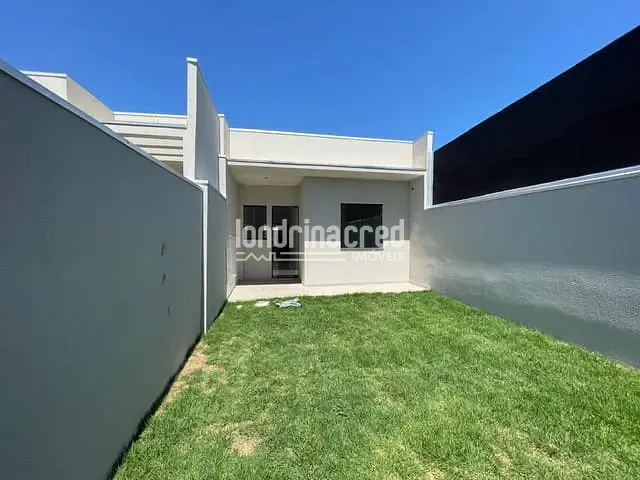 Casa com 125m² 2 quartos e 1 banheiro, à venda, no bairro Jardim Padovani em Londrina