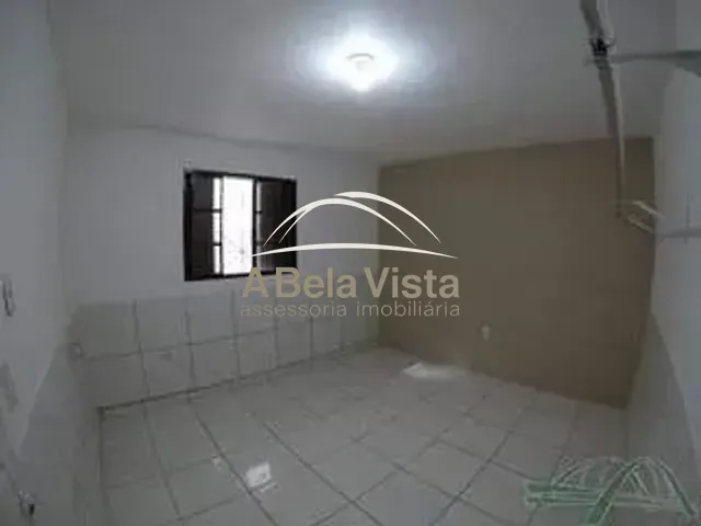 Casa 1 quarto e 1 banheiro, para alugar, no bairro Bela Vista em Osasco