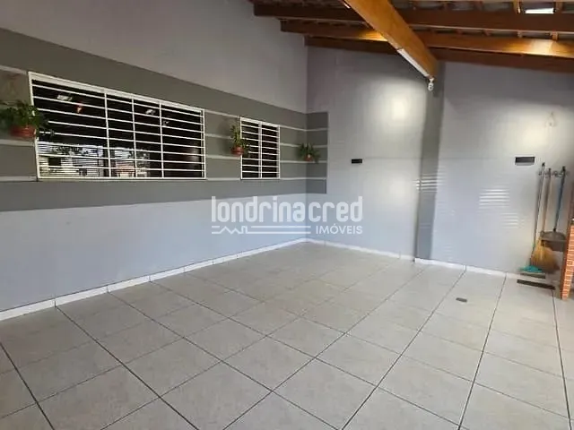 Casa com 125m² 3 quartos e 2 banheiros, à venda, no bairro Heimtal em Londrina