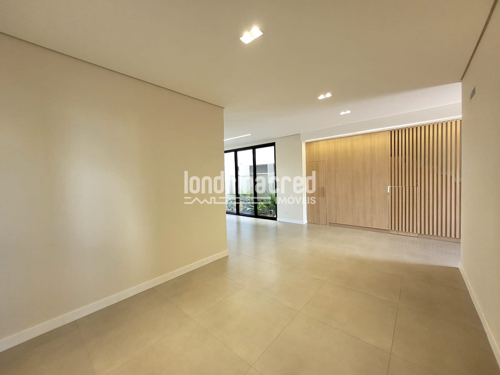 Casa, 4 quartos, 230 m² - Foto 9