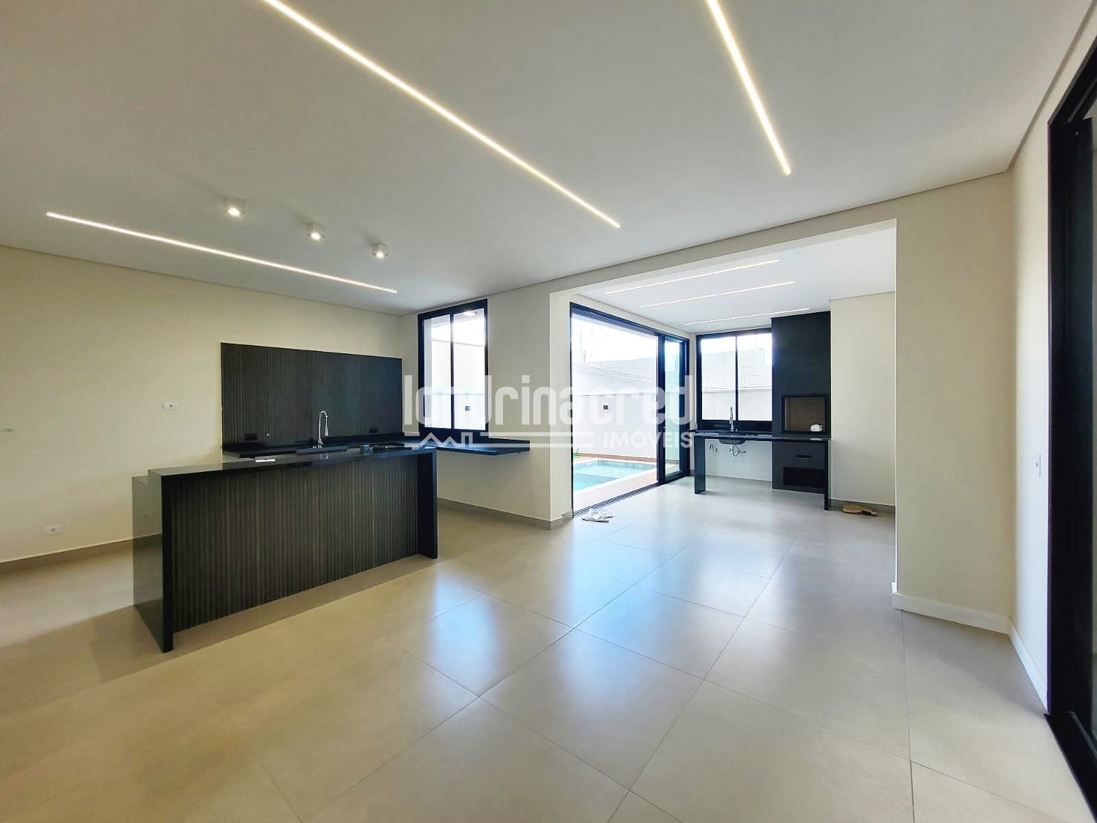 Casa, 4 quartos, 230 m² - Foto 11