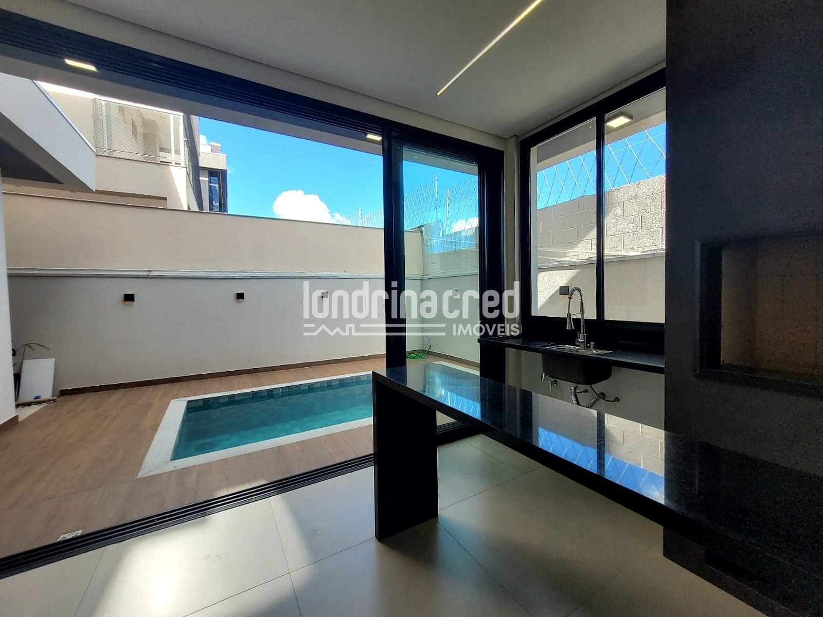 Casa, 4 quartos, 230 m² - Foto 12