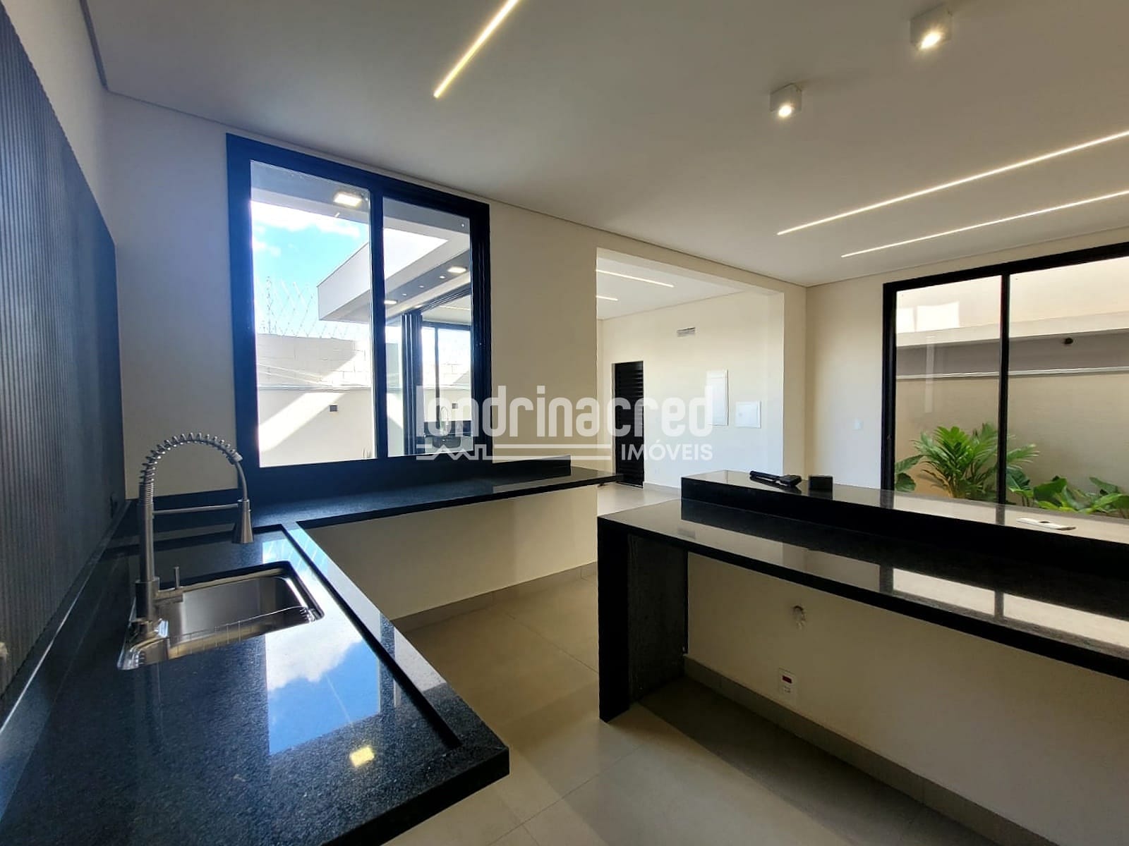 Casa, 4 quartos, 230 m² - Foto 14