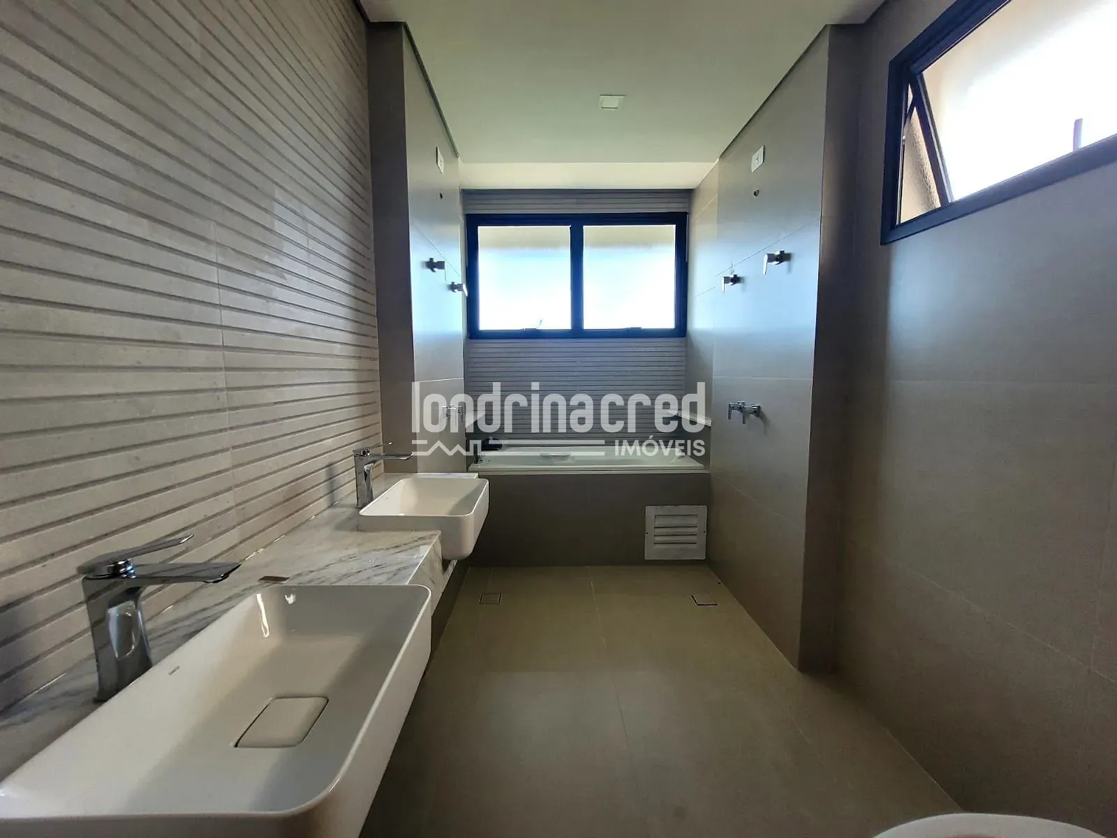 Casa, 4 quartos, 230 m² - Foto 25