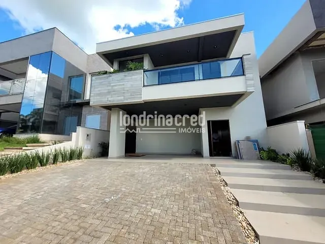 Casa com 250m² 4 quartos e 5 banheiros, à venda, no bairro CONDOMÍNIO ARANGUÁ em Londrina