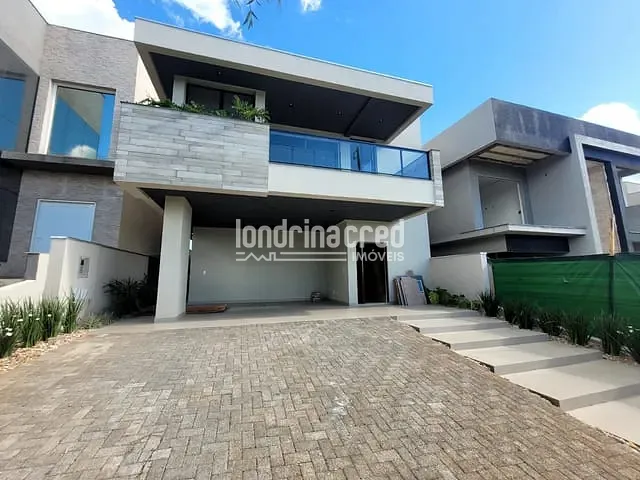 Casa com 250m² 4 quartos e 5 banheiros, à venda, no bairro CONDOMÍNIO ARANGUÁ em Londrina