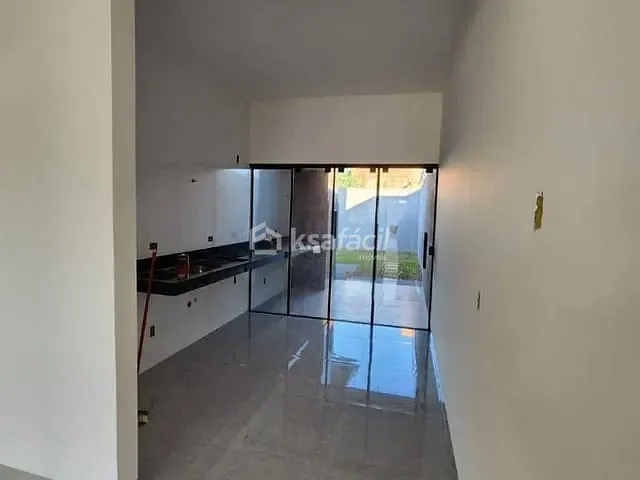 Casa com 180m² 3 quartos e 2 banheiros, à venda, no bairro Altos do Panamá em Campo Grande
