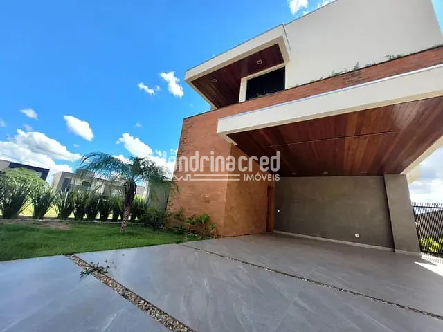Casa com 252m² 3 quartos e 4 banheiros, à venda, no bairro CONDOMÍNIO ARAÇARI em Londrina
