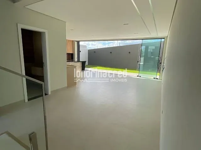 Casa com 200m² 3 quartos e 4 banheiros, à venda, no bairro Moradas do Vale em Londrina