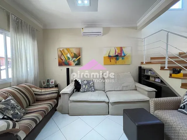 Casa com 252m² 3 quartos e 5 banheiros, à venda, no bairro Urbanova em São José dos Campos