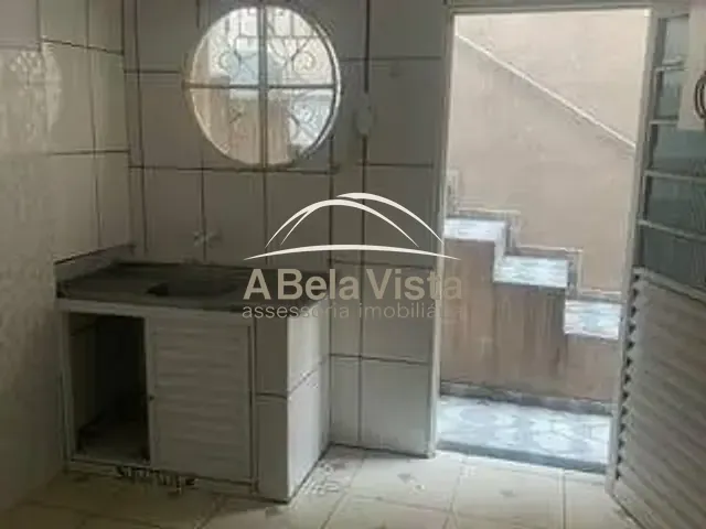 Casa 2 quartos e 2 banheiros, para alugar, no bairro Bela Vista em Osasco