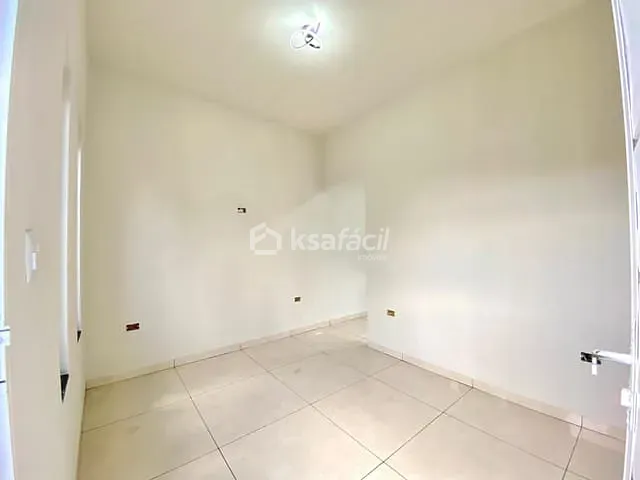 Casa com 125m² 2 quartos e 1 banheiro, à venda, no bairro Guanandi II em Campo Grande