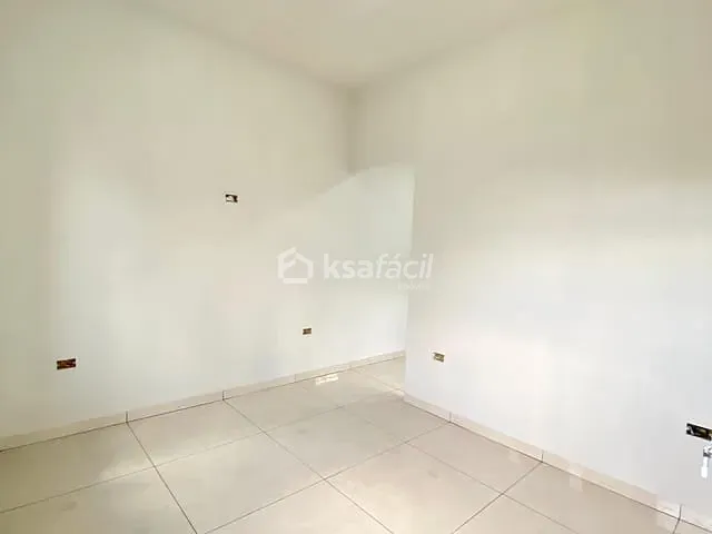 Casa com 125m² 2 quartos e 1 banheiro, à venda, no bairro Guanandi II em Campo Grande