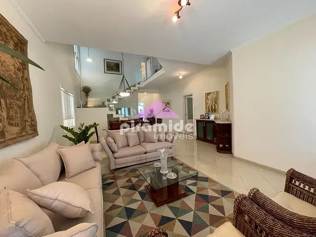 Casa com 408m² 5 quartos e 7 banheiros, à venda, no bairro Jardim Aquárius em São José dos Campos