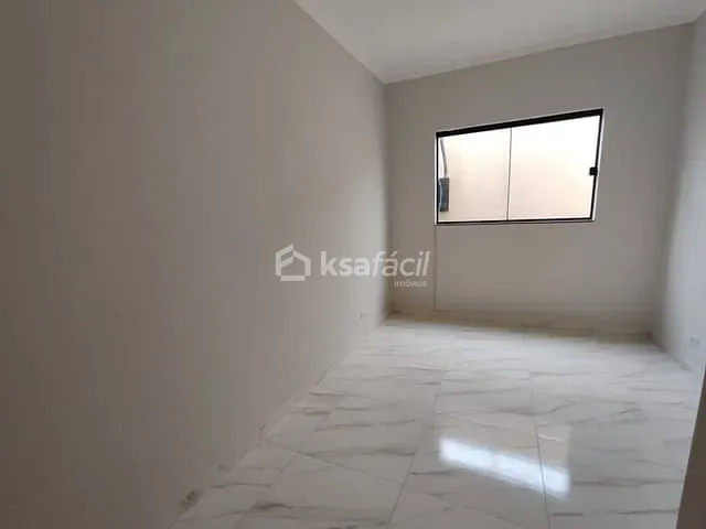 Casa com 120m² 2 quartos e 1 banheiro, à venda, no bairro Guanandi em Campo Grande