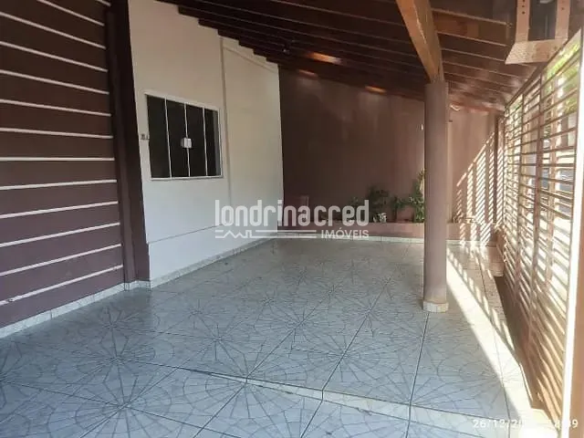 Casa 2 quartos e 1 banheiro, à venda, no bairro Jardim Vô Zezinho em Cambé