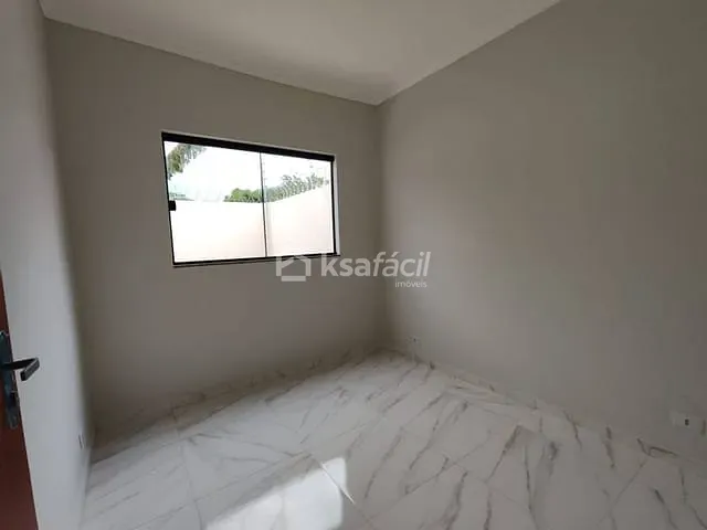 Casa com 120m² 2 quartos e 1 banheiro, à venda, no bairro Guanandi em Campo Grande
