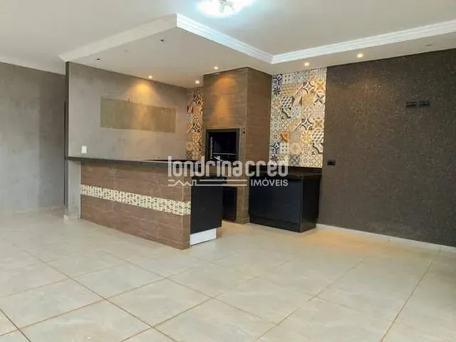 Casa com 300m² 3 quartos e 3 banheiros, à venda, no bairro Jardim Santa Adelaide em Cambé