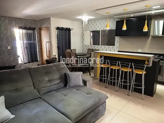 Casa com 256m² 3 quartos e 2 banheiros, à venda, no bairro MORADA DAS FLORES em Cambé