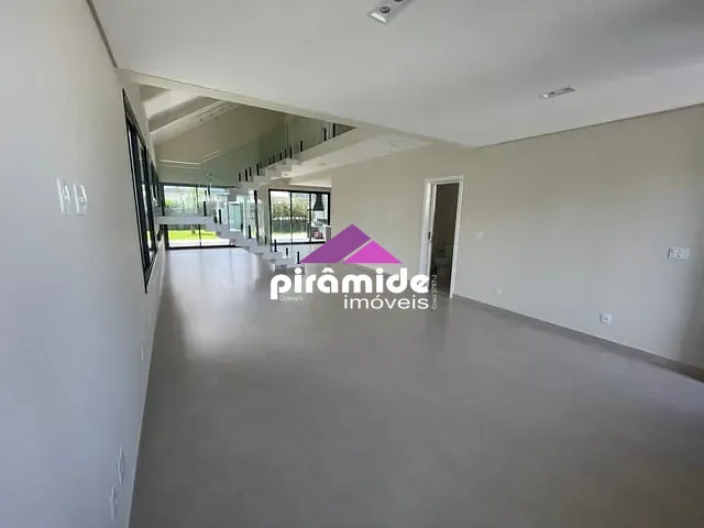 Casa com 360m² 4 quartos e 4 banheiros, à venda, no bairro Massaguaçu em Caraguatatuba